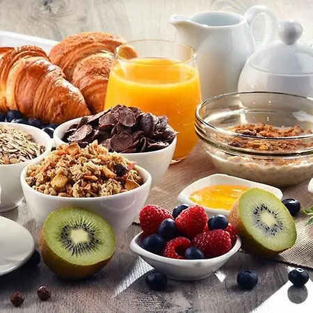 Eat Well Sleep Well Guest house *