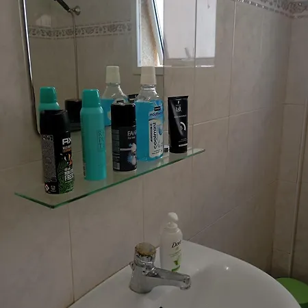 Eat Well Sleep Well Affittacamere